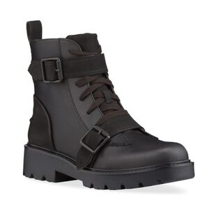 Women’s UGG Noe Black Leather Boots Size 8